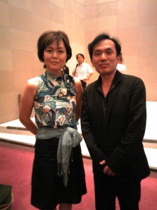 吉村七重さんプロデュースの「邦楽展」聴きに行きました。二十絃箏中心の現代音楽コンサート。西村朗作曲「秘水変幻」の演奏者、大谷祥子さんと、竹井の写真です。