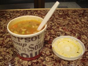野菜不足の為、スープ屋さんで、野菜スープ